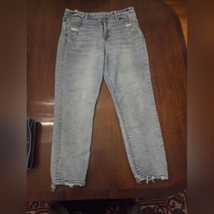 Classic Light Blue Women's Jeans